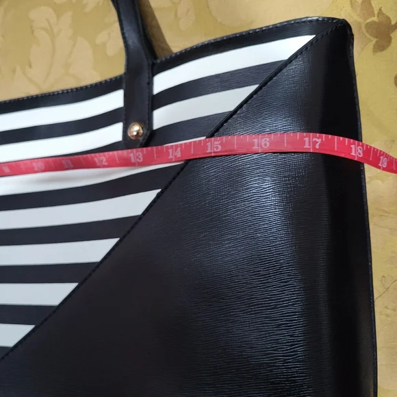 Black & White Faux Leather Lined Tote Bag - Picture 2 of 8